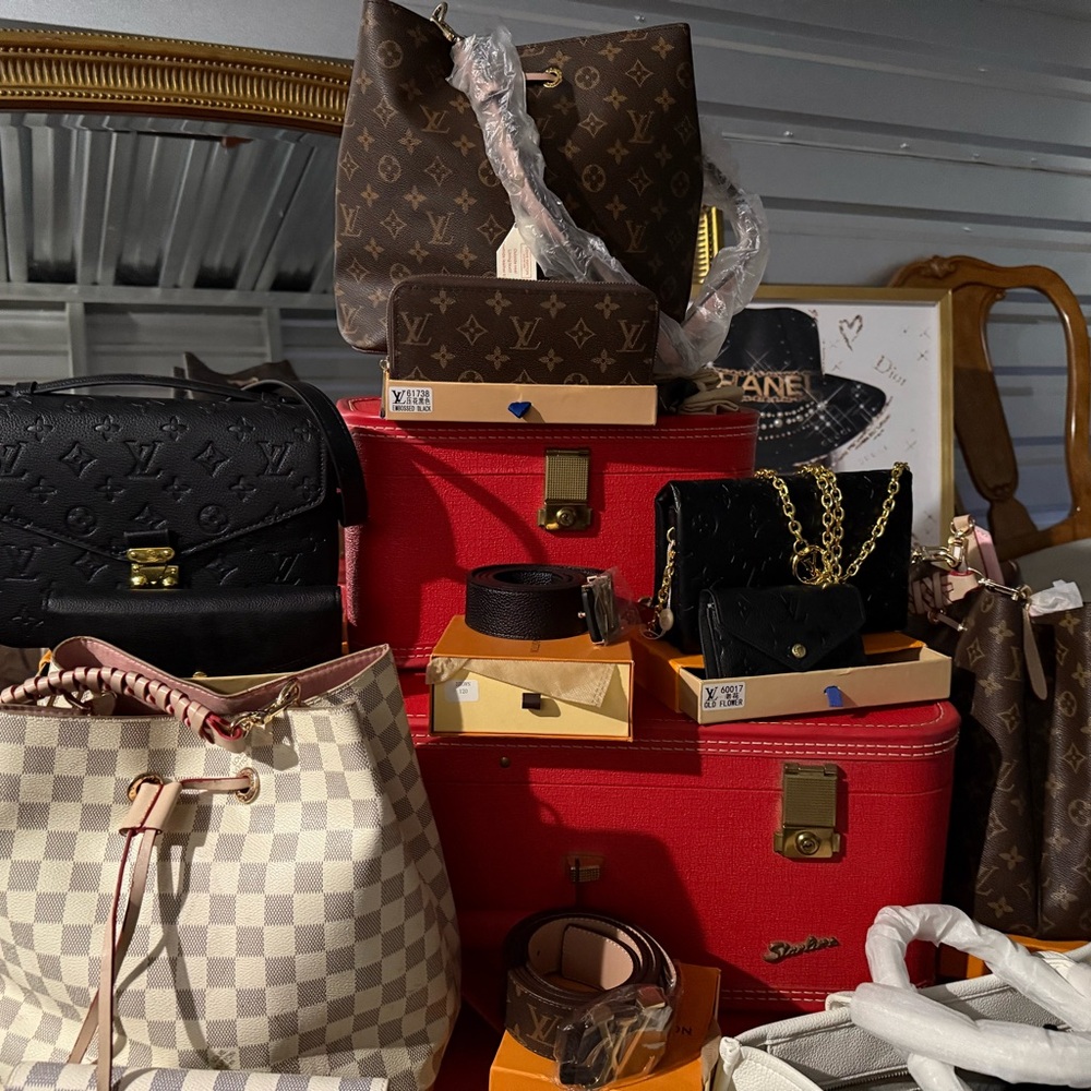 Louis Vuitton Brown Shoulder Bag with Monogram Design and Luxury Appeal